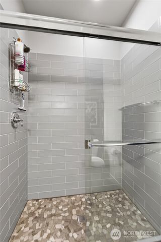 13118 180th Avenue E, Bonney Lake, WA 98391
