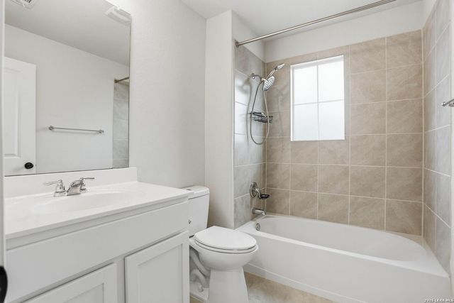 15135 Longtailed Duck, San Antonio, TX 78253