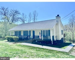 543 WHISKEY STILL RD, Linden, VA 22642