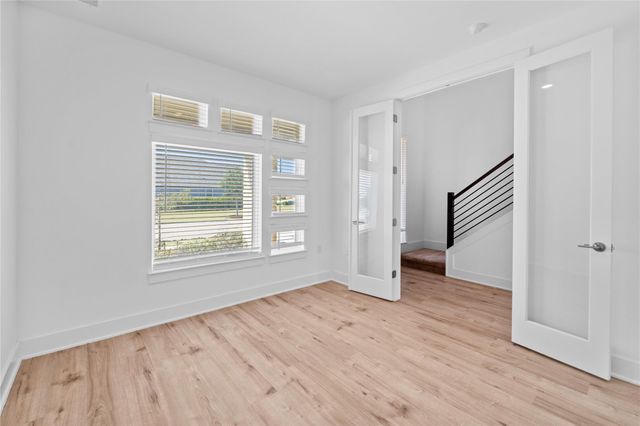 7909 Edmondson BND, Austin, TX 78744