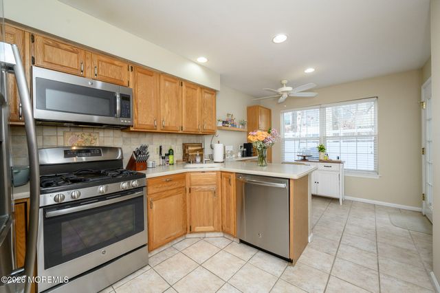 703 Carnaby Lane 741, Toms River, NJ 08753