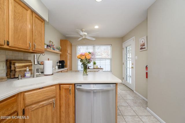 703 Carnaby Lane 741, Toms River, NJ 08753