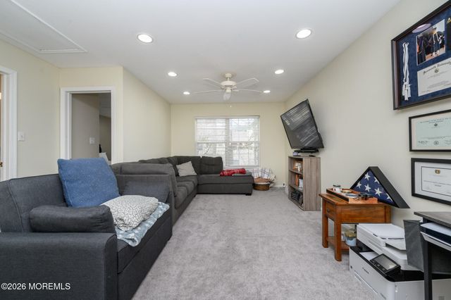 703 Carnaby Lane 741, Toms River, NJ 08753