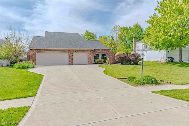 16461 S Red Rock Drive, Strongsville, OH 44136