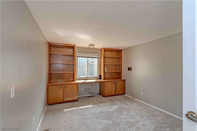 16461 S Red Rock Drive, Strongsville, OH 44136