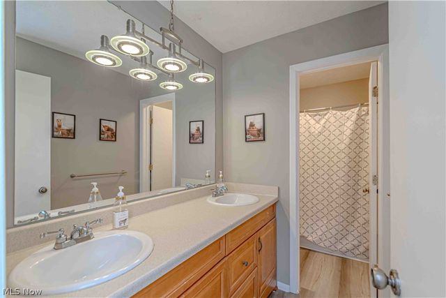 16461 S Red Rock Drive, Strongsville, OH 44136