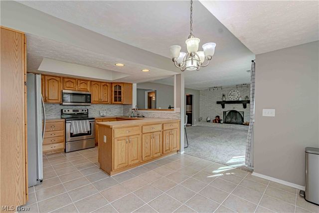 16461 S Red Rock Drive, Strongsville, OH 44136