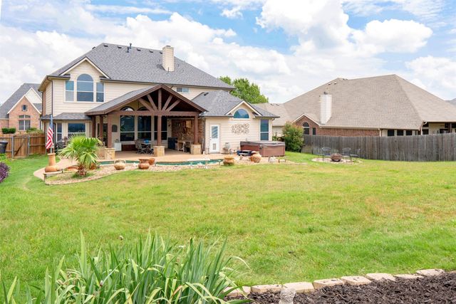 5448 Lori Valley Lane, Fort Worth, TX 76244