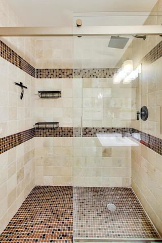 5740 N Sheridan Road 12E, Chicago, IL 60660