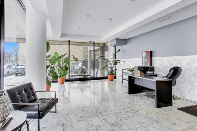 5740 N Sheridan Road 12E, Chicago, IL 60660