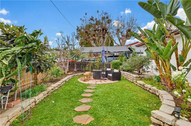 3700 S Bentley, Los Angeles, CA 90034