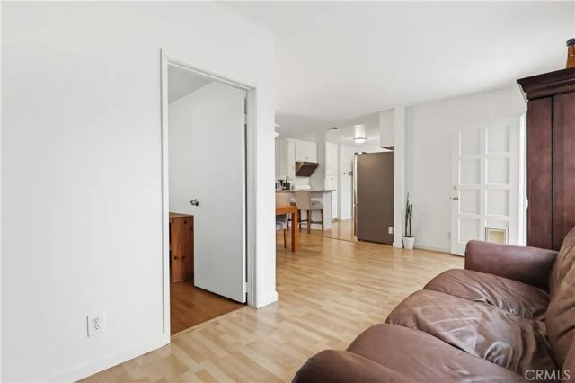 3700 S Bentley, Los Angeles, CA 90034