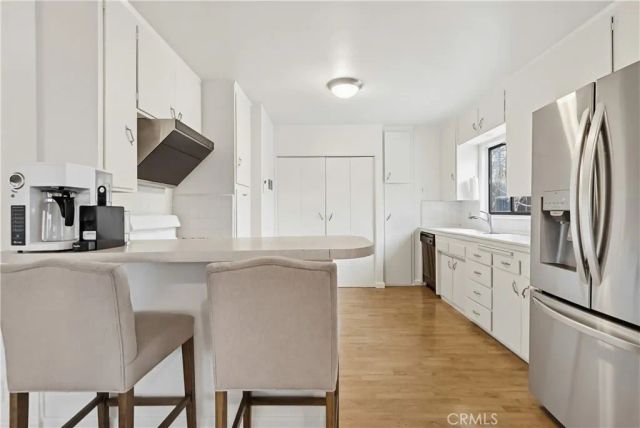 3700 S Bentley, Los Angeles, CA 90034