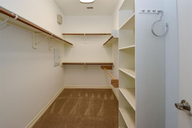 815 Garden Rose Lane, Houston, TX 77018