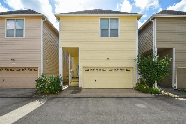815 Garden Rose Lane, Houston, TX 77018