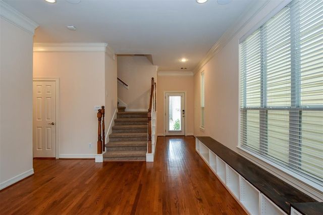 815 Garden Rose Lane, Houston, TX 77018