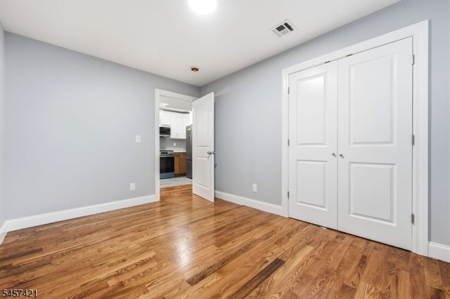 39 Grand Ave, Newark City, NJ 07106