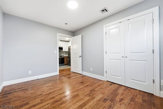 39 Grand Ave, Newark City, NJ 07106
