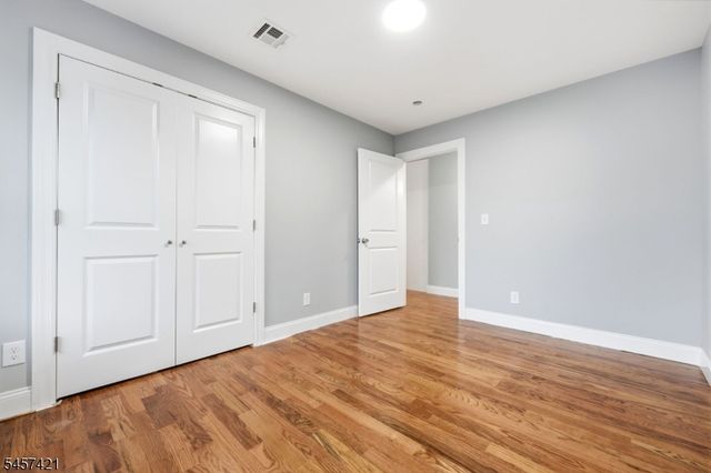 39 Grand Ave, Newark City, NJ 07106