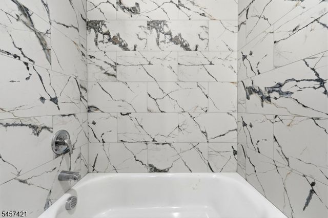 39 Grand Ave, Newark City, NJ 07106