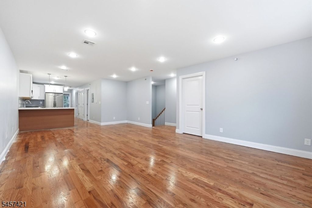39 Grand Ave, Newark City, NJ 07106 — photo 3