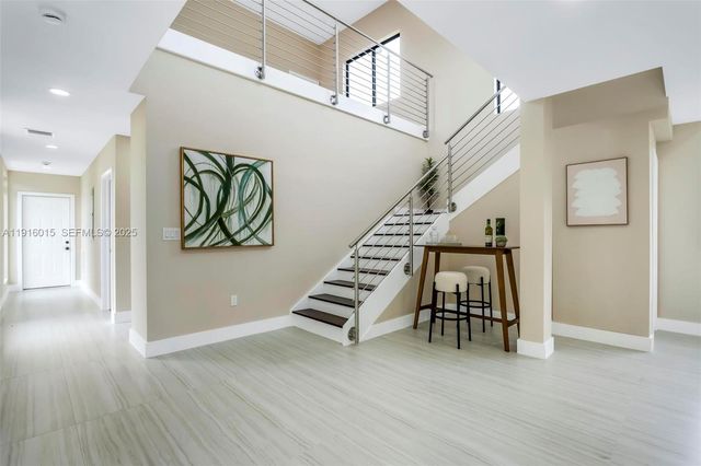 12061 NW 26th St, Plantation, FL 33323