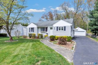 46 Waller Road, Bridgeport, CT 06606