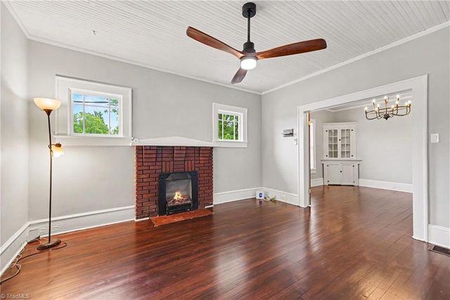 2609 Stockton Street, Winston-salem, NC 27127