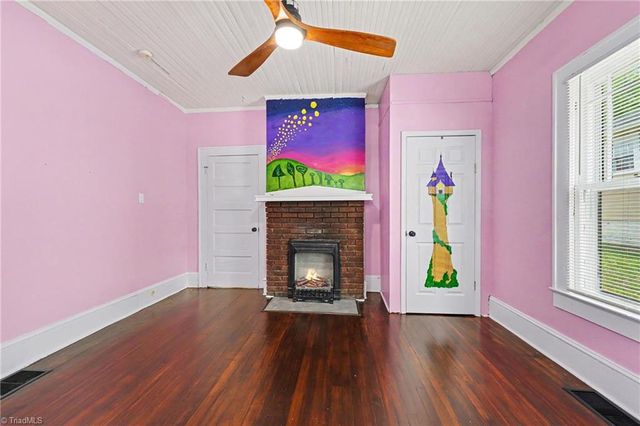 2609 Stockton Street, Winston-salem, NC 27127
