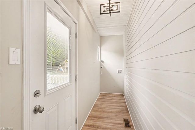 2609 Stockton Street, Winston-salem, NC 27127