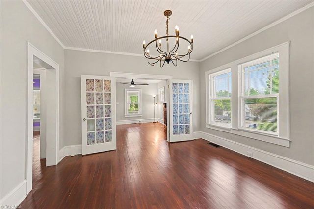 2609 Stockton Street, Winston-salem, NC 27127