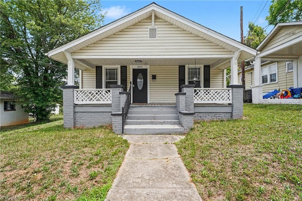 2609 Stockton Street, Winston-salem, NC 27127