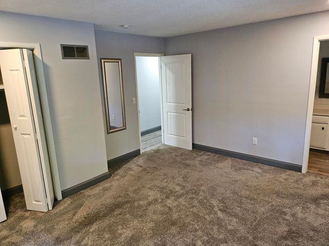 102 Westwood Drive, Branson, MO 65616