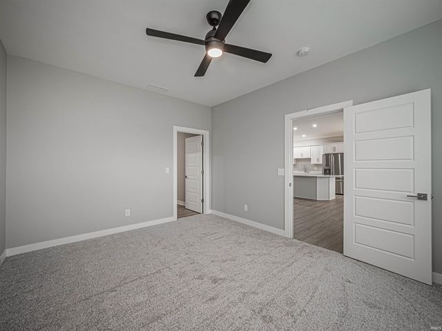 3879 High Pointe Lane, Newburgh, IN 47630