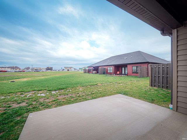 3879 High Pointe Lane, Newburgh, IN 47630