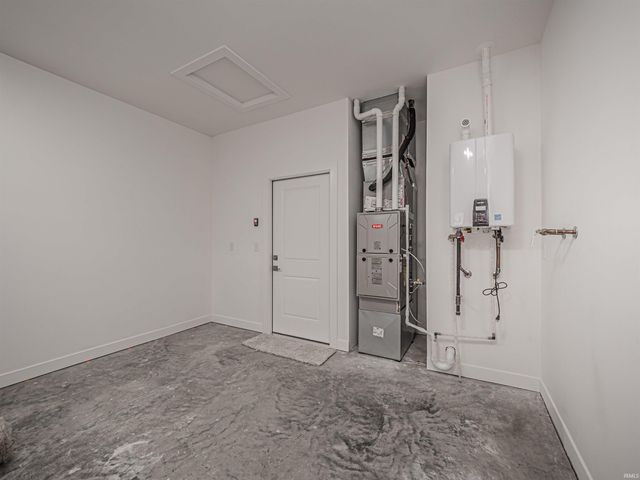 3879 High Pointe Lane, Newburgh, IN 47630