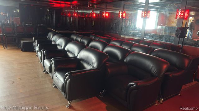 11233 Morang Drive, Detroit, MI 48224