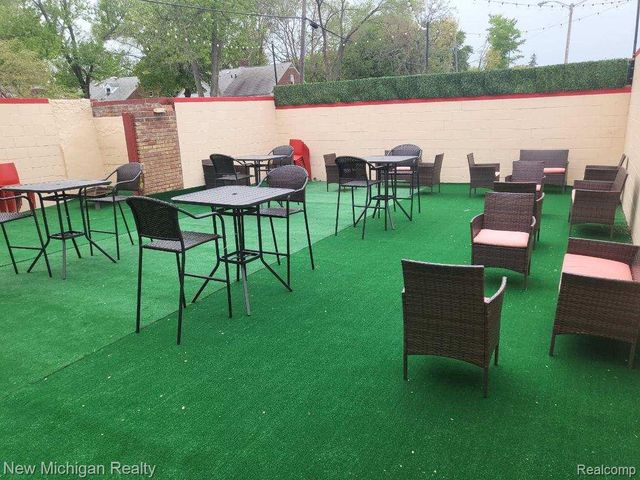 11233 Morang Drive, Detroit, MI 48224