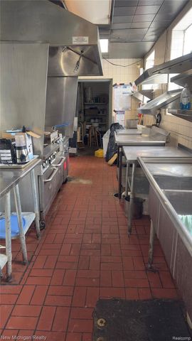 11233 Morang Drive, Detroit, MI 48224