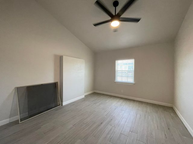 330 Plantation Drive, Clint, TX 79836