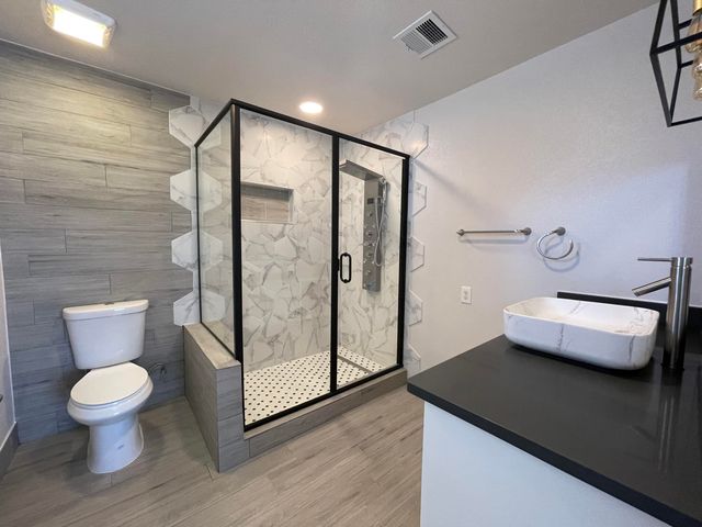 330 Plantation Drive, Clint, TX 79836