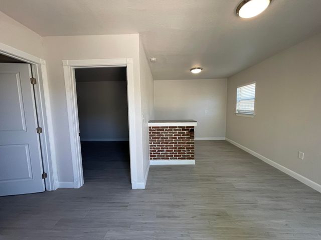 330 Plantation Drive, Clint, TX 79836
