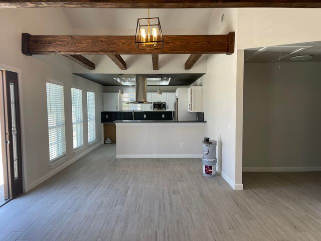 330 Plantation Drive, Clint, TX 79836