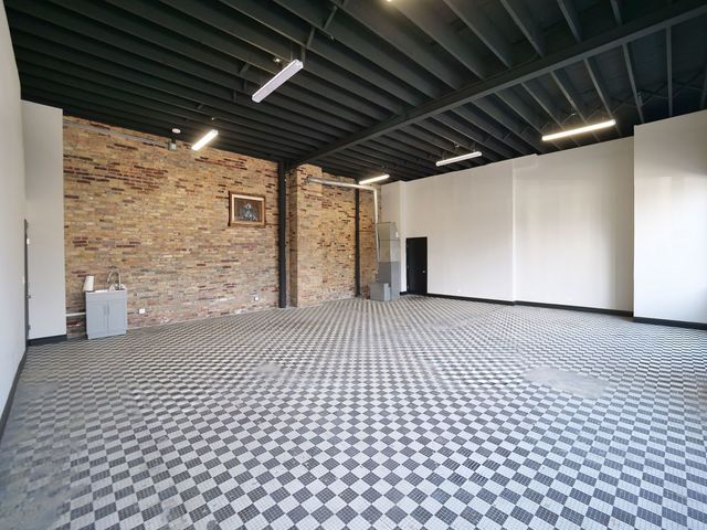 4758 N Ashland Avenue, Chicago, IL 60640