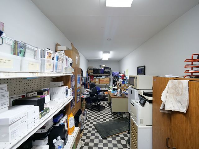 4758 N Ashland Avenue, Chicago, IL 60640