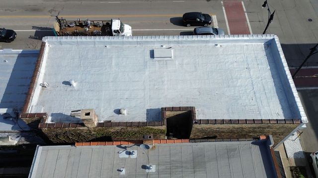 4758 N Ashland Avenue, Chicago, IL 60640