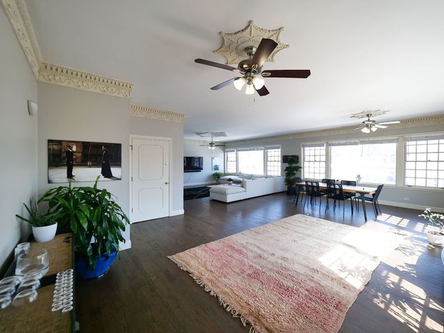 4758 N Ashland Avenue, Chicago, IL 60640