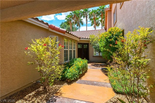 2813 High View Drive, Henderson, NV 89014