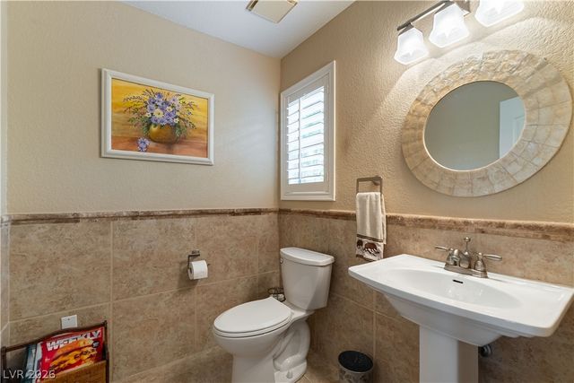 2813 High View Drive, Henderson, NV 89014