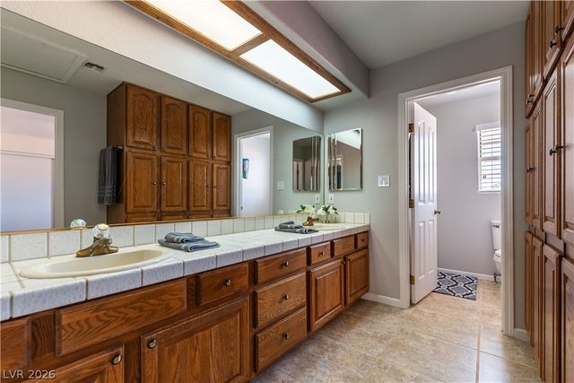 2813 High View Drive, Henderson, NV 89014